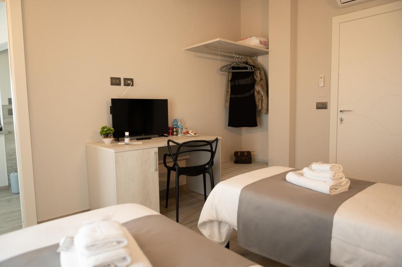 Bed And Breakfast Ma.Gi.A คูเนโอ ภายนอก รูปภาพ