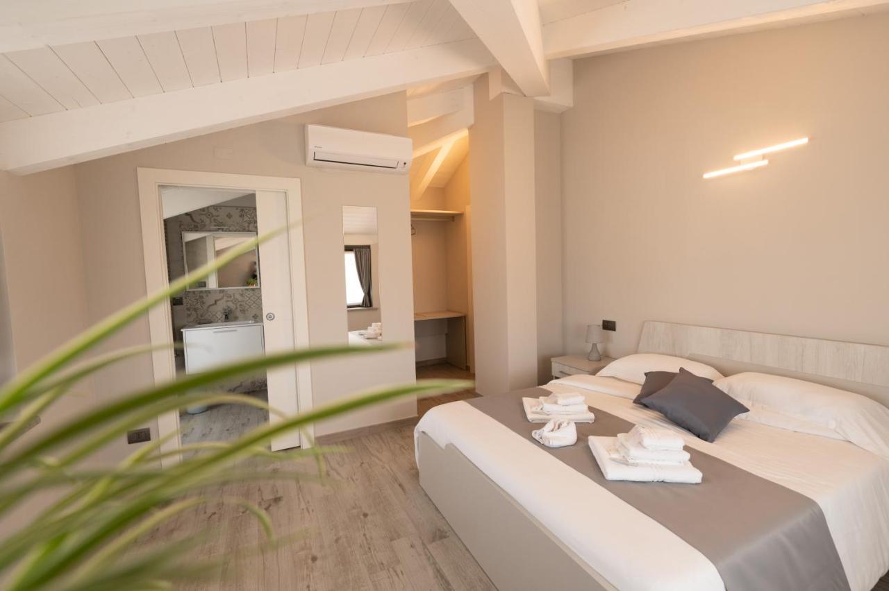 Bed And Breakfast Ma.Gi.A คูเนโอ ภายนอก รูปภาพ